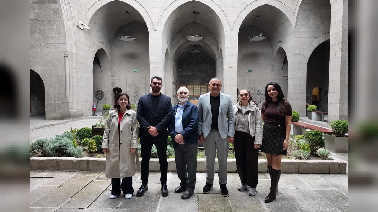 Prof. Dr. Freeman Miller Kayseri'deki Tarihi Müyeyi Ziyaret Etti