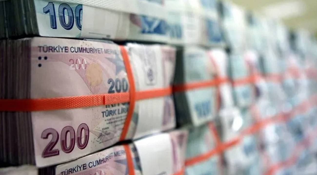 Hazine’den dev borçlanma hamlesi: İki ihalede 101,6 milyar TL toplandı, TLREF tahviline rekor talep!