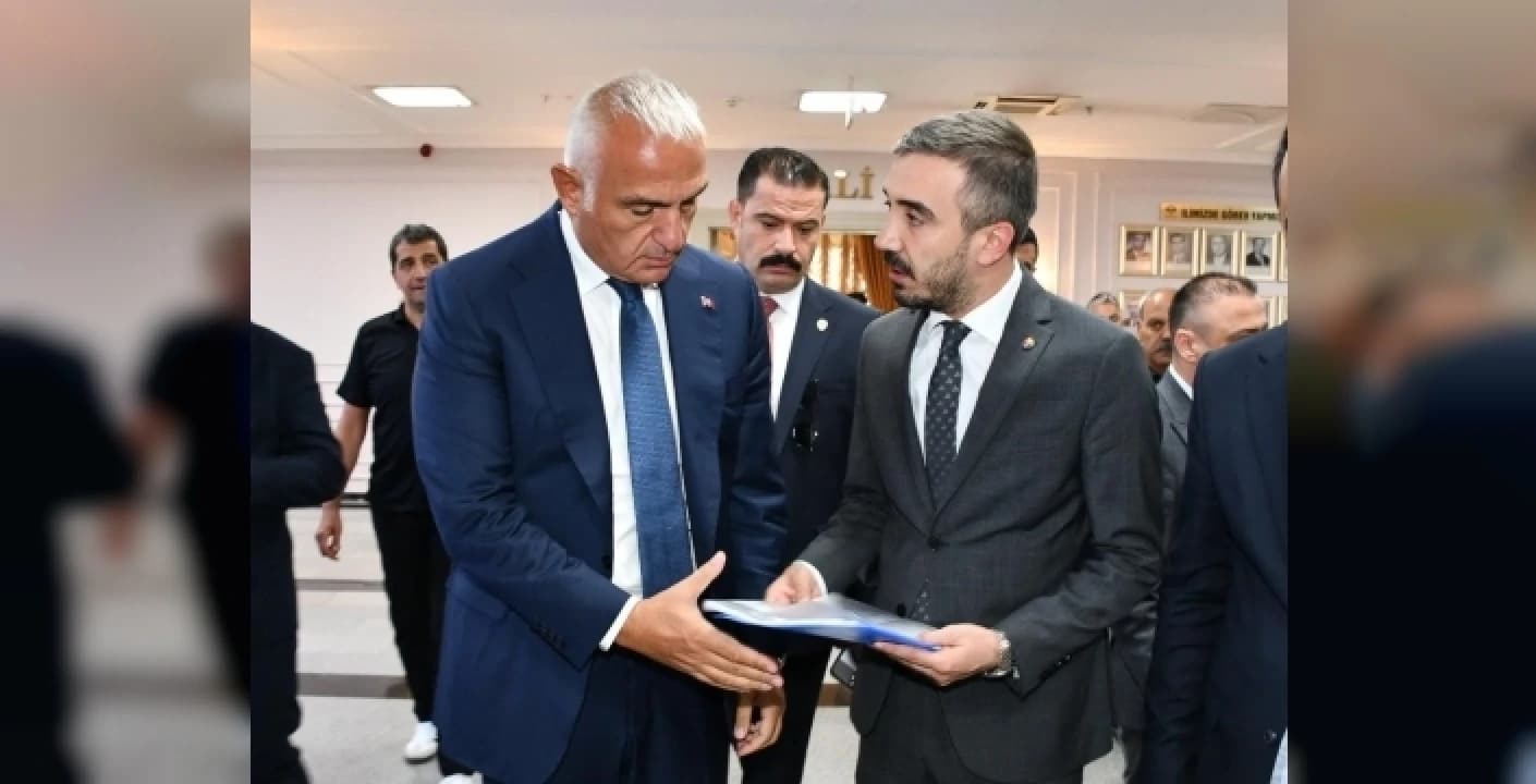 Adıyaman’ın “Kommagene Yılı” önerisi Kültür Yolu Festivali’ne dahil edilmek üzere Bakanlıkta değerlendirilecek