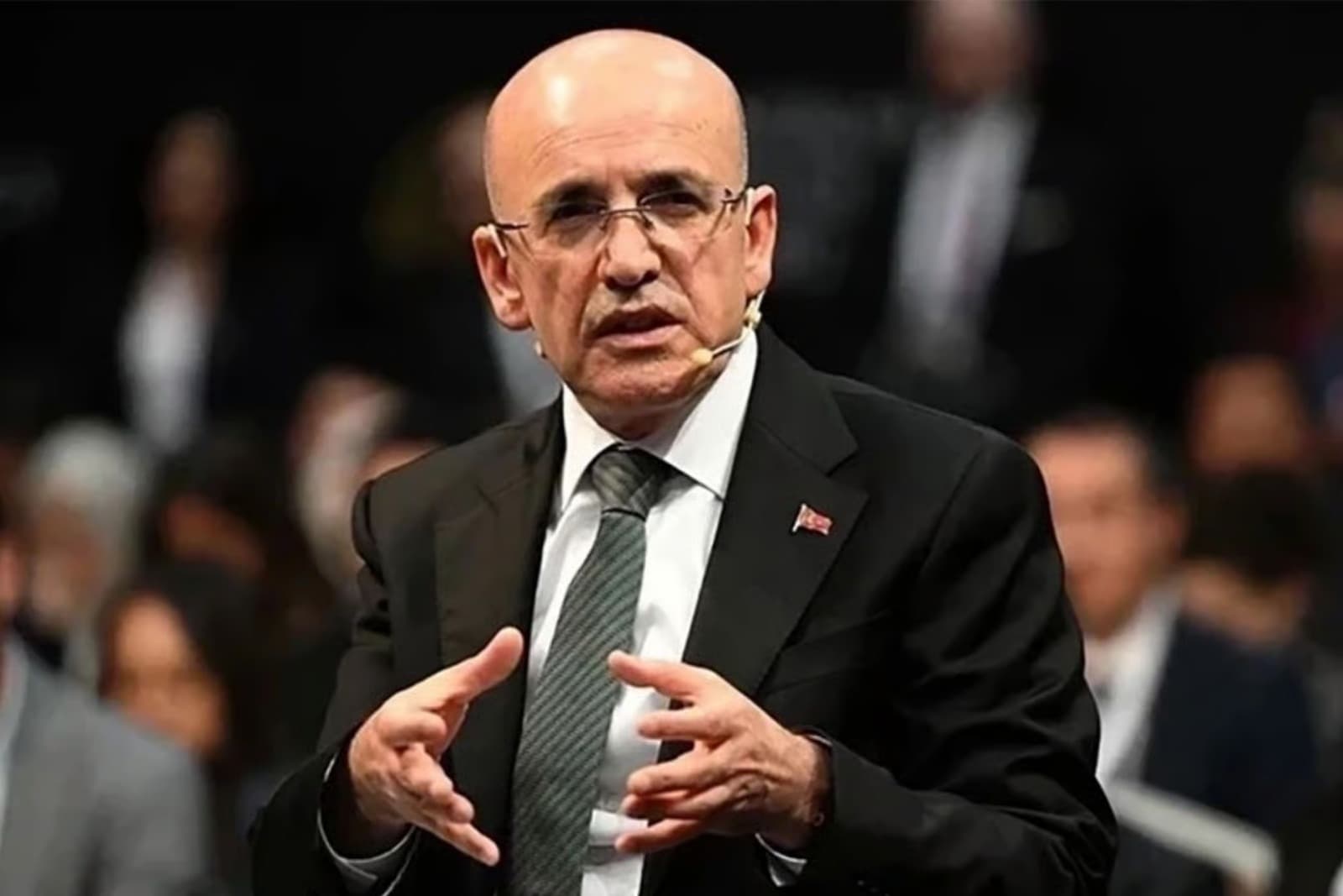 Bakan Şimşek'ten ABD ile Ticaret Mesajı: "100 Milyar Dolarlık Hedefe Ulaşmak Çok Mümkün