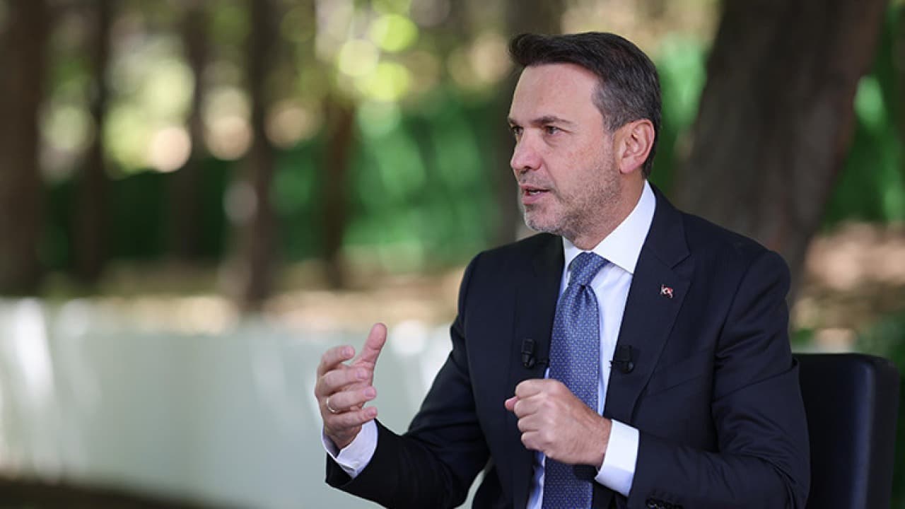 Bakan Bayraktar’dan Kritik Enerji Vizyonu: “Taahhütten Aksiyona Geçme Zamanı