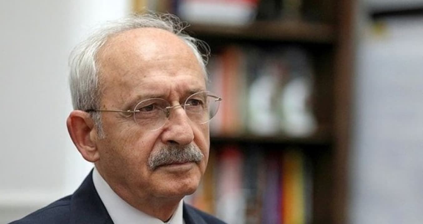 CHP'de Kurultay Hareketliliği: Aytuğ Atıcı Genel Başkanlığa Adaylığını Açıkladı