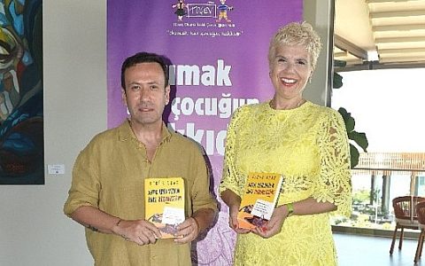 Özgür Aras'ın TOÇEV destekli kitabı Bodrum'da kutlandı: Bütün geliri çocukların eğitimine!