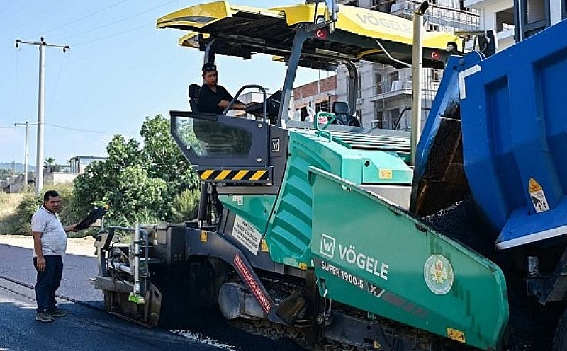 Turgutlu'da kronik ulaşım çilesi sona eriyor: 3 mahalleyi bağlayan 5,5 km'lik hatta asfalt hamlesi!