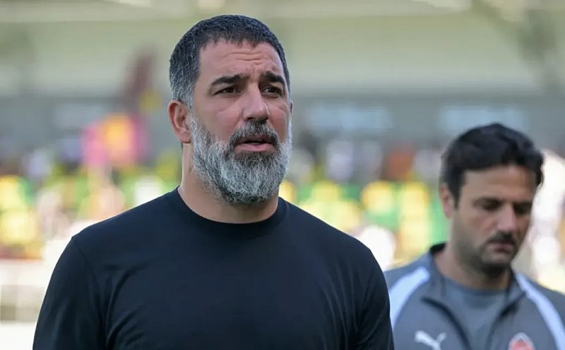 Savaşın gölgesinde 3'te 3: Arda Turan füze saldırısı gecesini anlattı, Shakhtar Donetsk zirveyi bırakmıyor!