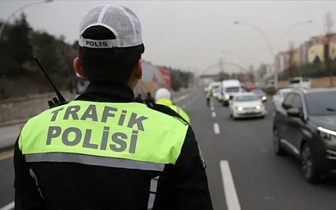 İstanbul’da pazar günü trafik düzenlemesi: 09.00 ve 12.00’de bazı yollar kapanacak