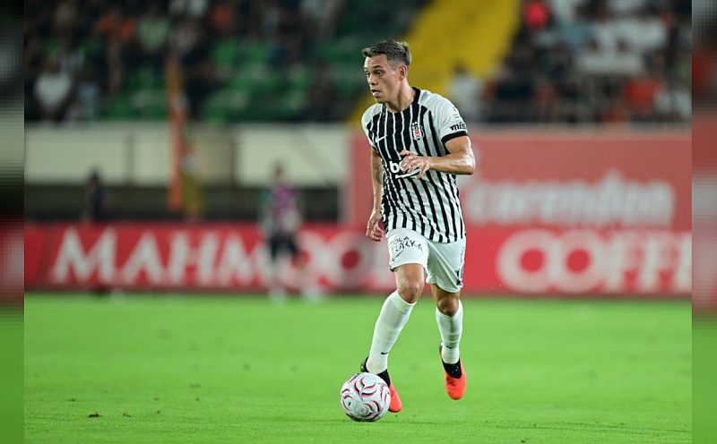 Leandro Trossard’dan Alanyaspor maçı sonrası: “İlk yarıda çok fırsat harcadık”