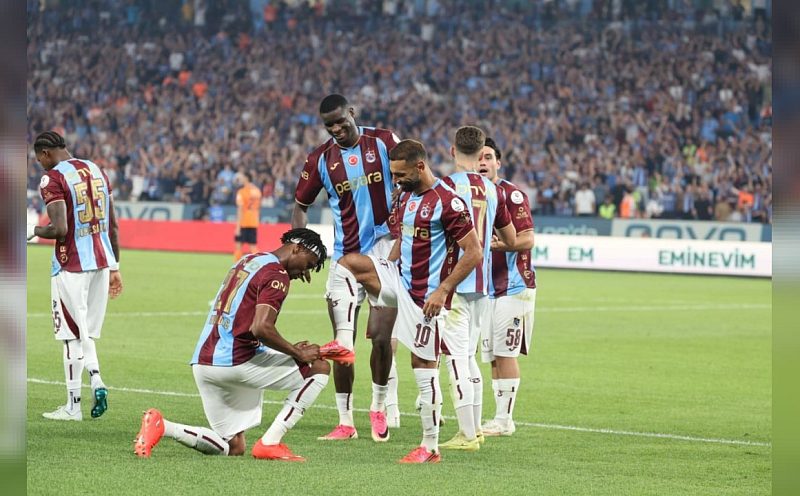 Salah’ın 2 golü Trabzonspor’u uçurdu: Başakşehir 2-1 geçildi