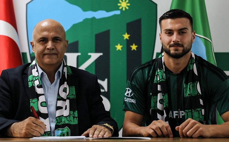 Kocaelispor’dan iki imza birden: Destici’de 4 yıl, Özyar’da 5 yıl sözleşme