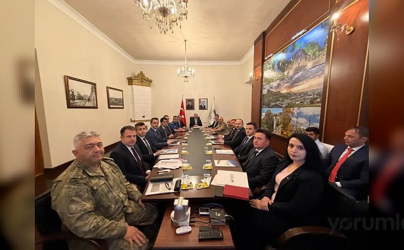 Kars Emniyeti, 2026-YKS ve NATO zirvesi öncesi güvenlik tedbirlerini masaya yatırdı