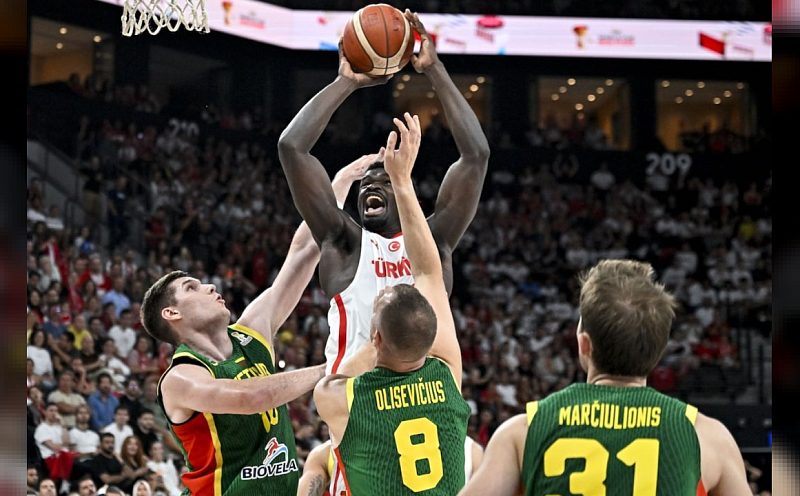 A Milli Erkek Basketbol Takımı Litvanya’yı 94-66 mağlup etti