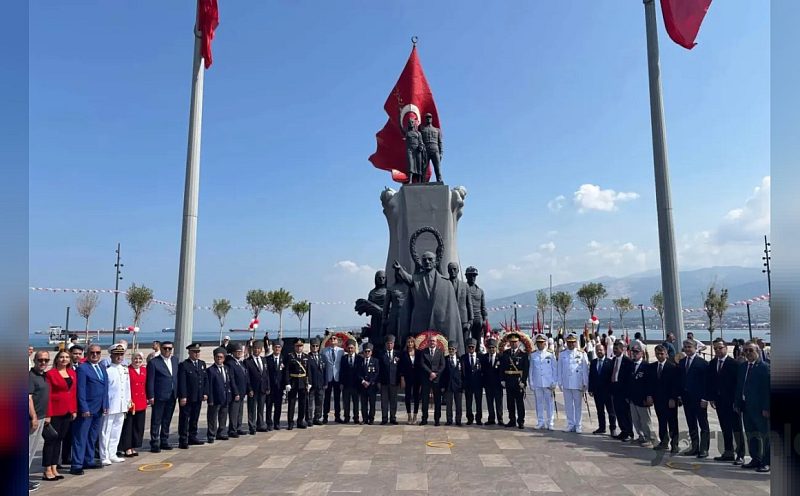 İskenderun’da 30 Ağustos Zafer Bayramı’nın 104. yıl dönümü törenle kutlandı