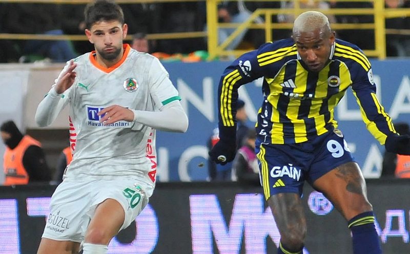 Beşiktaş, Ümit Akdağ transferini Avrupa listeleri öncesi bitirdi
