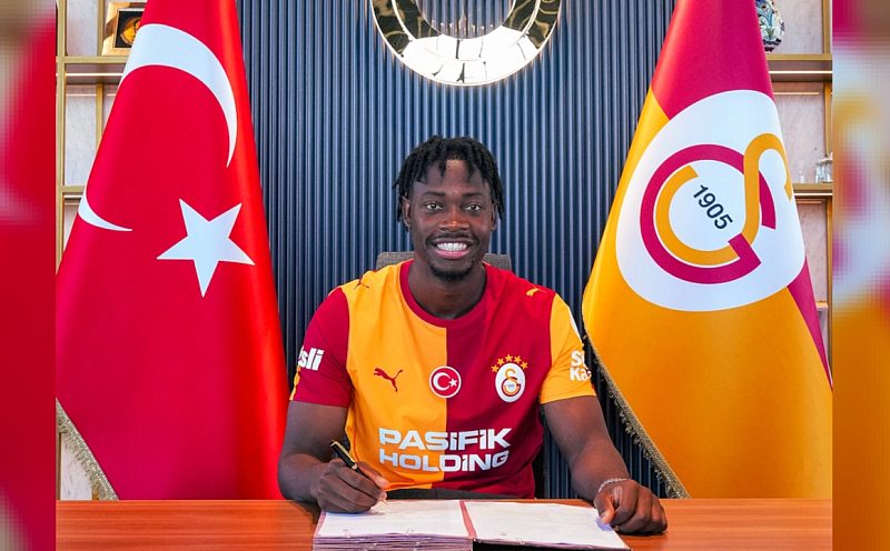 El Chadaille Bitshiabu: Çok yakın zamanda taraftarla görüşeceğim