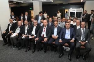 Van TSO heyeti Erivan’da “ticaretin milliyeti olmaz” mesajını öne çıkardı