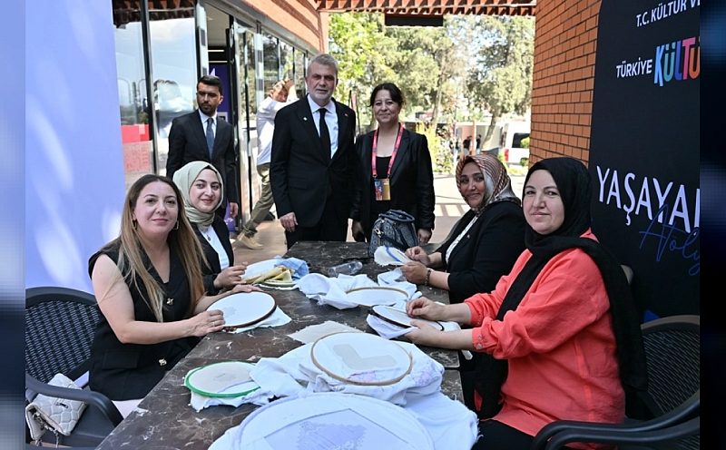 Kahramanmaraş Kültür Yolu Festivali Beşinci Gününde Geleneksel Sanatları ve Çocukları Buluşturdu