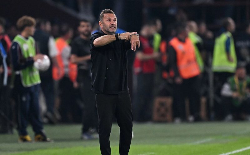 Galatasaray Trabzonspor'da 4-0'la Dağıldı: Okan Buruk ve Ugochukwu Kırmızı Kart Gördü