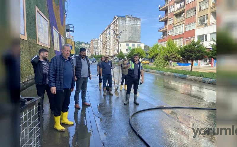 Rize Pazar'da Sel Felaketi: 12 Saatte 131 Kilo Yağış Düşen İlçede Yaralar Sarılıyor