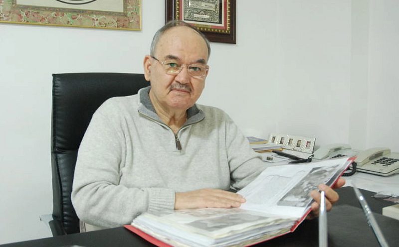 Burhan Özfatura yoğun bakımda