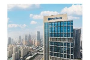 Halkbank'tan Kadın Girişimcilere 10 Milyar TL'lik Özel Kredi Desteği