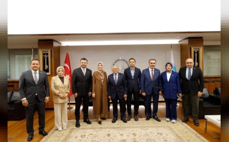 Kayseri'de 'Türkiye Yüzyılı' Zirvesi: Başkan Büyükkılıç AK Parti Heyetini Ağırladı