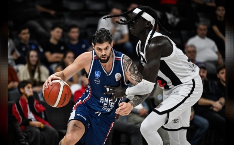 Anadolu Efes, Türkiye Sigorta Basketbol Süper Ligi'ne Beşiktaş Derbisi Zaferiyle Başladı: 95-81
