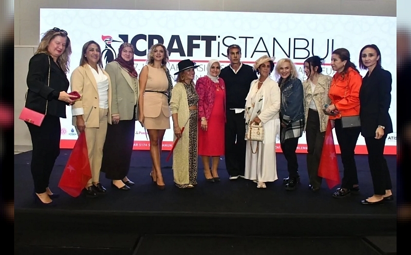 Kastamonu Kadın Derneği'nden Şapka İnkılabı defilesi