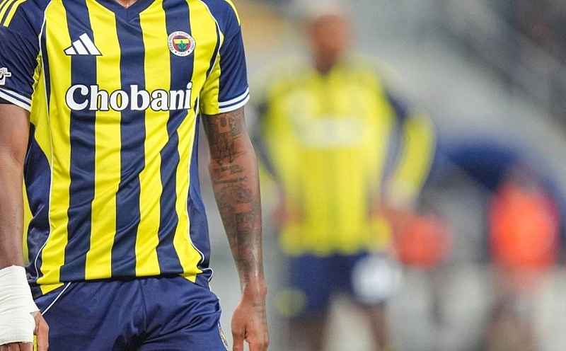 Jhon Duran Hakkında Tesislerde Çıplak Gezdiği İddiası Ortaya Atıldı