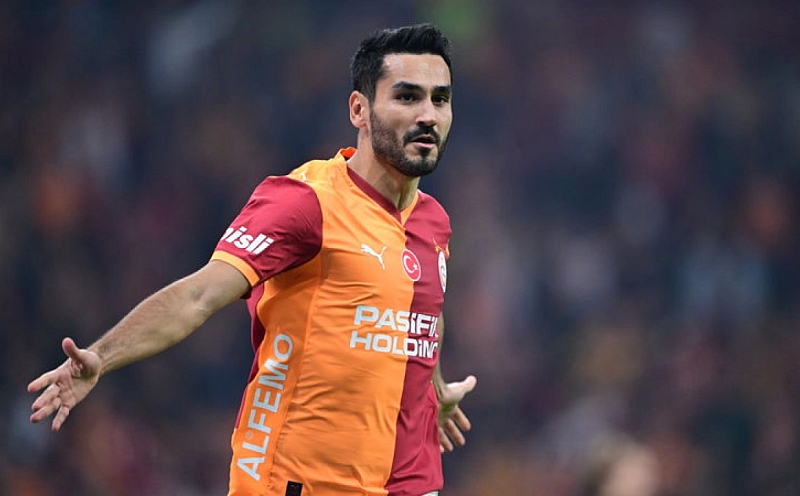 İlkay Gündoğan'dan Galatasaray'dan ayrılık iddialarına yalanlama