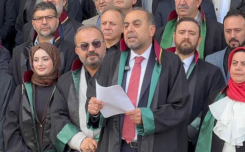 İstanbul 2 Nolu Barosu'nda Seçimi Rıza Saka Kazandı