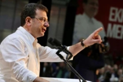 Ekrem İmamoğlu davası Silivri'de başladı ve yarına ertelendi