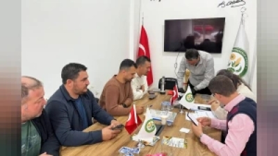 Eskişehir'de üreticilerin toprakları ücretsiz analiz ediliyor