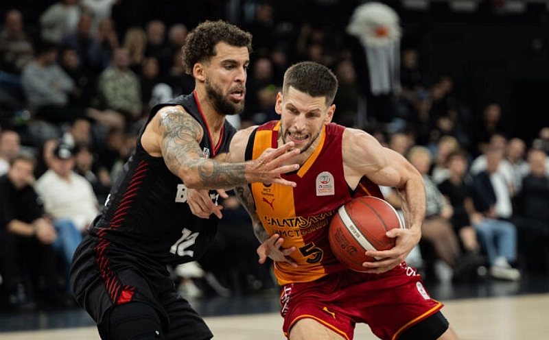 Beşiktaş derbide Galatasaray MCT Technic'i mağlup etti