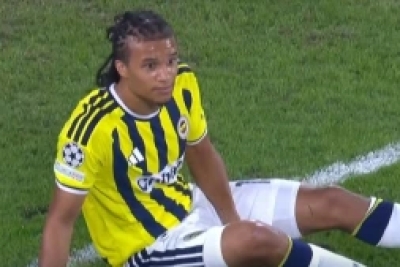Fenerbahçe'de Nathan Ake Sakatlandı