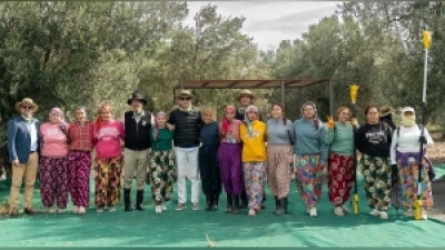 Komili'nin geleneksel zeytin hasadı Ayvalık'ta gerçekleştirildi