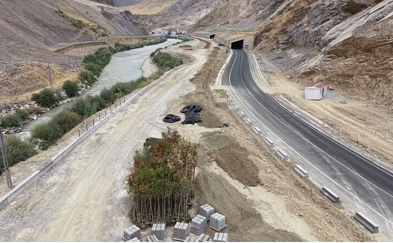 Hakkari'de Zap Suyu kıyısına 40 bin metrekarelik rekreasyon alanı
