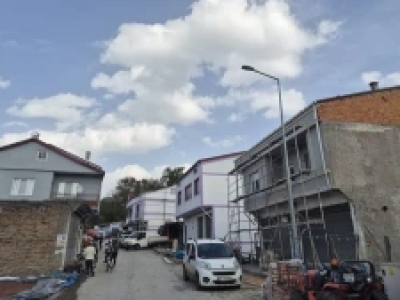 Ordu ve Samsun Sınırındaki Cadde İki Şehrin Renklerine Boyanıyor