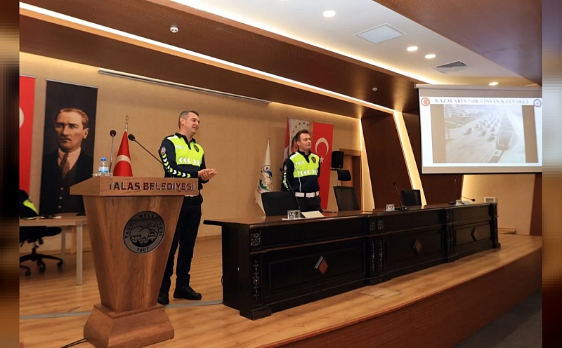 Talas Belediyesi şoförlerine simülasyonlu güvenli sürüş eğitimi