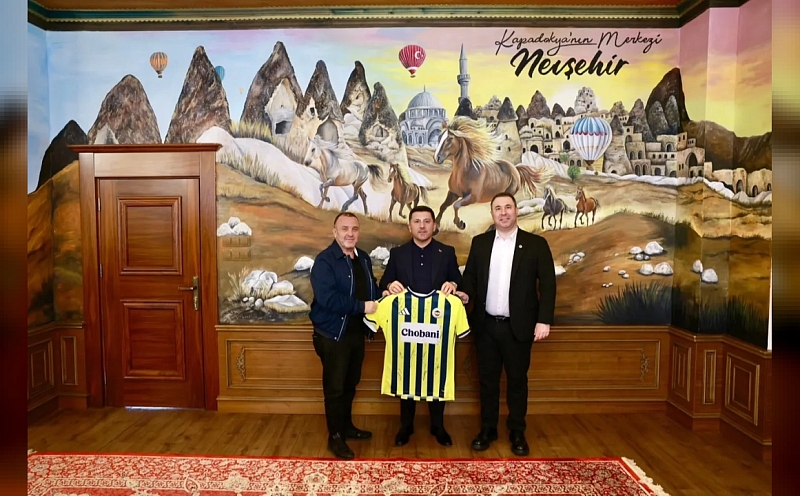 Fenerbahçe Yöneticilerinden Nevşehir Belediye Başkanı Arı'ya Ziyaret