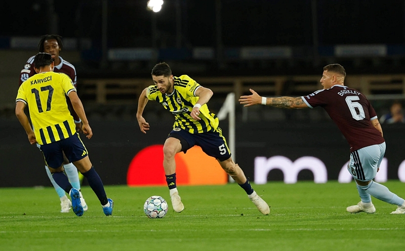 Fenerbahçe forması giyen İsmail Yüksek istatistiğiyle dikkat çekti
