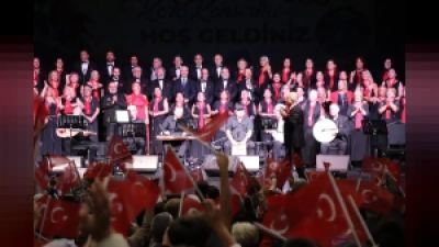 İzmit Belediyesinden Cumhuriyet’in 103. Yılına Özel Konser