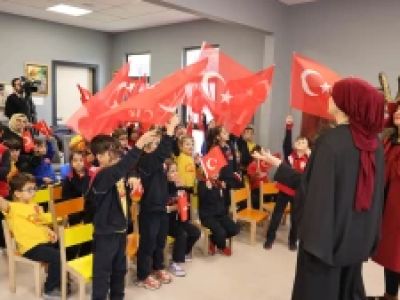 Keçiören'de çocuklar Cumhuriyet coşkusunu müzede yaşadı