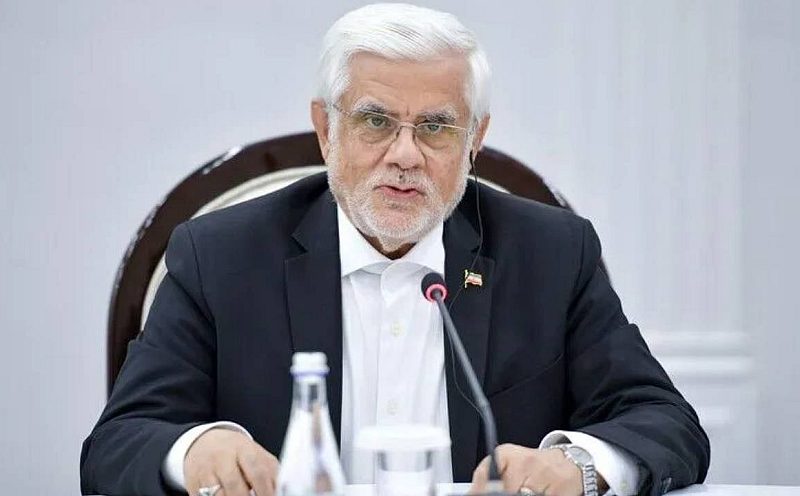 İran Cumhurbaşkanlığı Birinci Yardımcısı Arif’ten 'Savaş Hükümeti' vurgusu: "Düşmanın hedefi hâlâ rejimi devirmek!"
