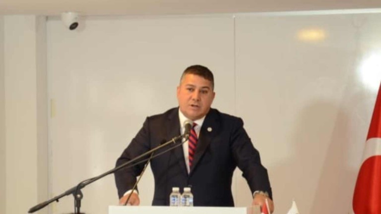 Teoman Mutlu'dan Anayasa Değişikliği Açıklaması: Türklükle Derdi Olanların Oyununa Gelmeyeceğiz