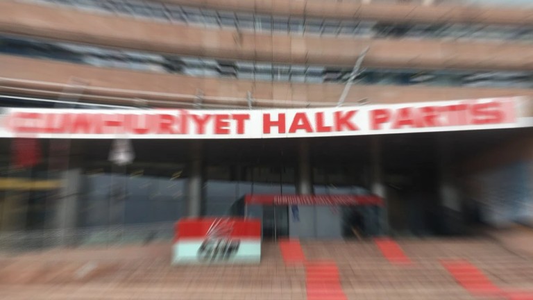 CHP'nin Olağanüstü Kurultayına İptal Başvurusu: Delegelere Baskı İddiası
