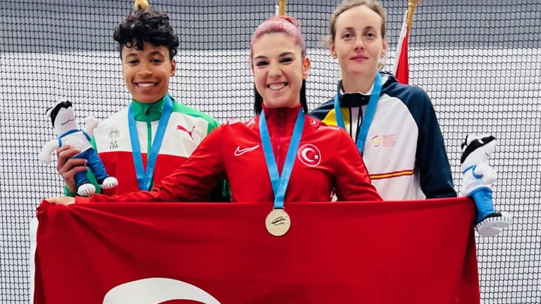 Esra Bayrak'tan Atletizmde Büyük Başarı: 10. Kez Avrupa Şampiyonu Oldu