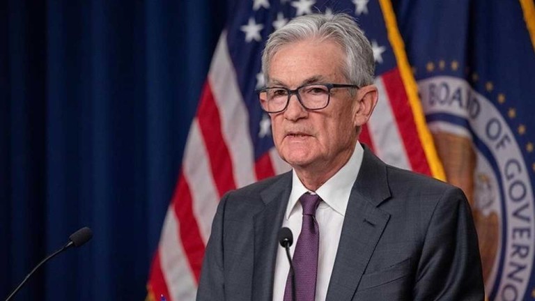 Fed Başkanı Powell'dan Tarife Uyarısı: Enflasyonu Yükseltebilir, Politika Değişikliği İçin Erken
