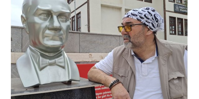 Ankaralı Tiyatrocu Selçuk Şimşek Vefat Etti: Sanat Camiası Yasta