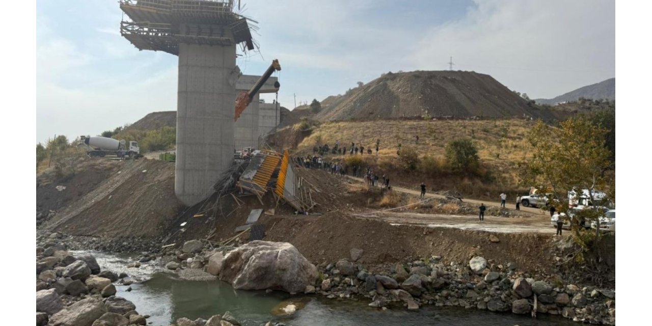 Diyarbakır'da Köprü İnşaatında Facia: İskele Çöktü, 3 İşçi Hayatını Kaybetti