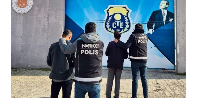 Kars'ta Zehir Tacirlerine Darbe: 20 Yıllık Uyuşturucu Cezasıyla Yakalandılar